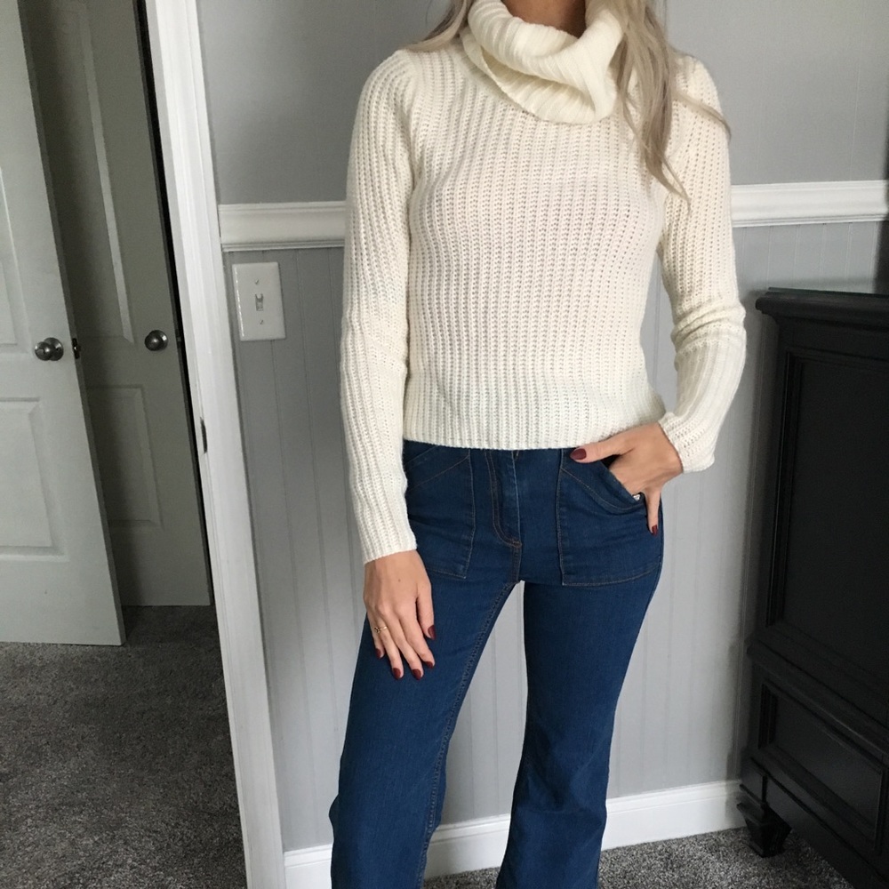 Charlotte Russe White Turtle Neck Crop Sweater